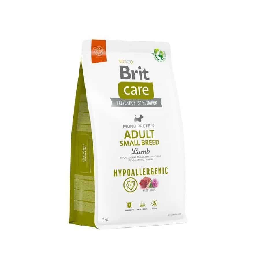 Brit Care Hypoallergenic Adult Small Breed Lamb Alimento hipoalergénico completo, para perros adultos de razas pequeñas, formulado con cordero y arroz.